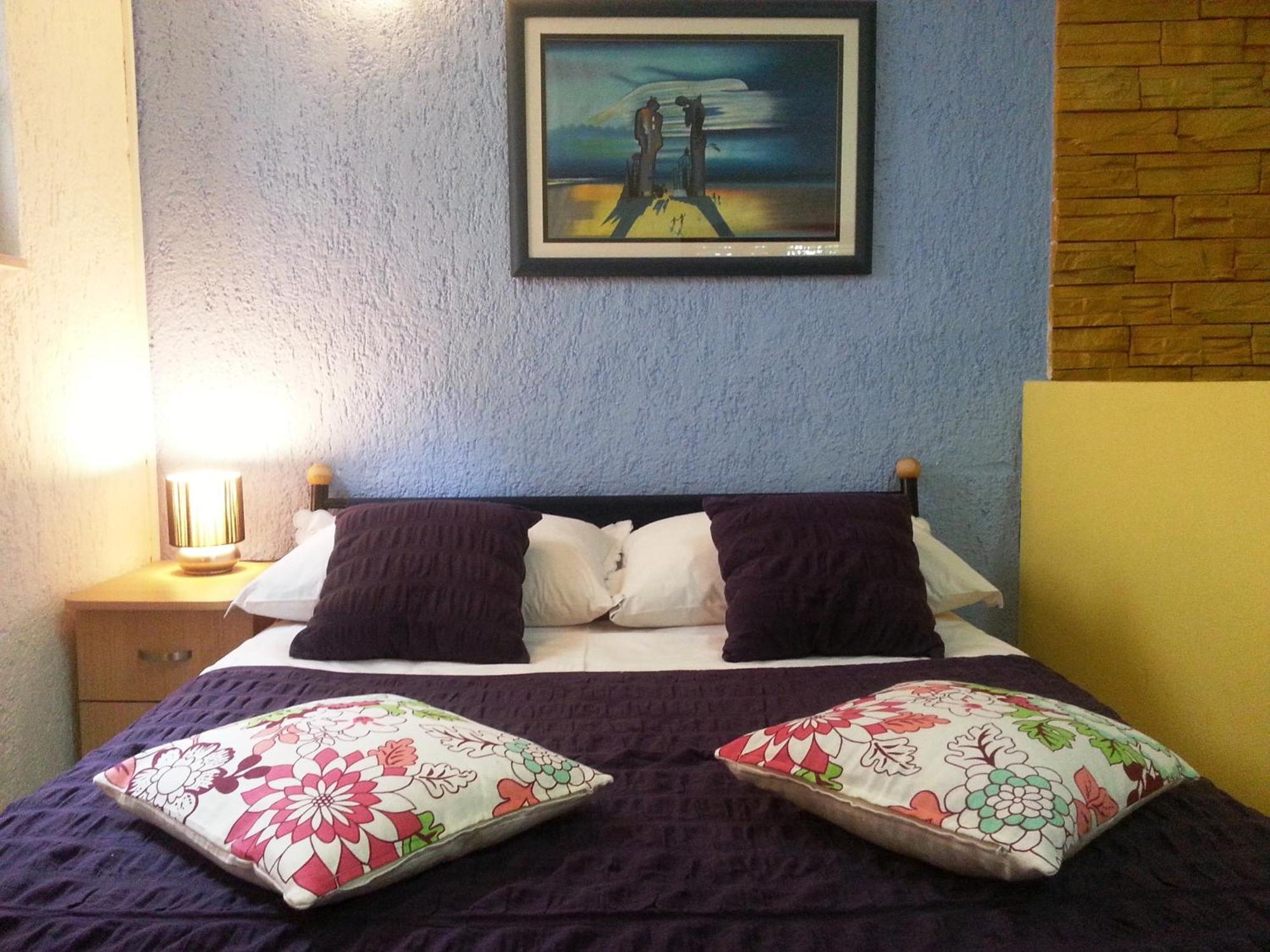Sunny Apartman *